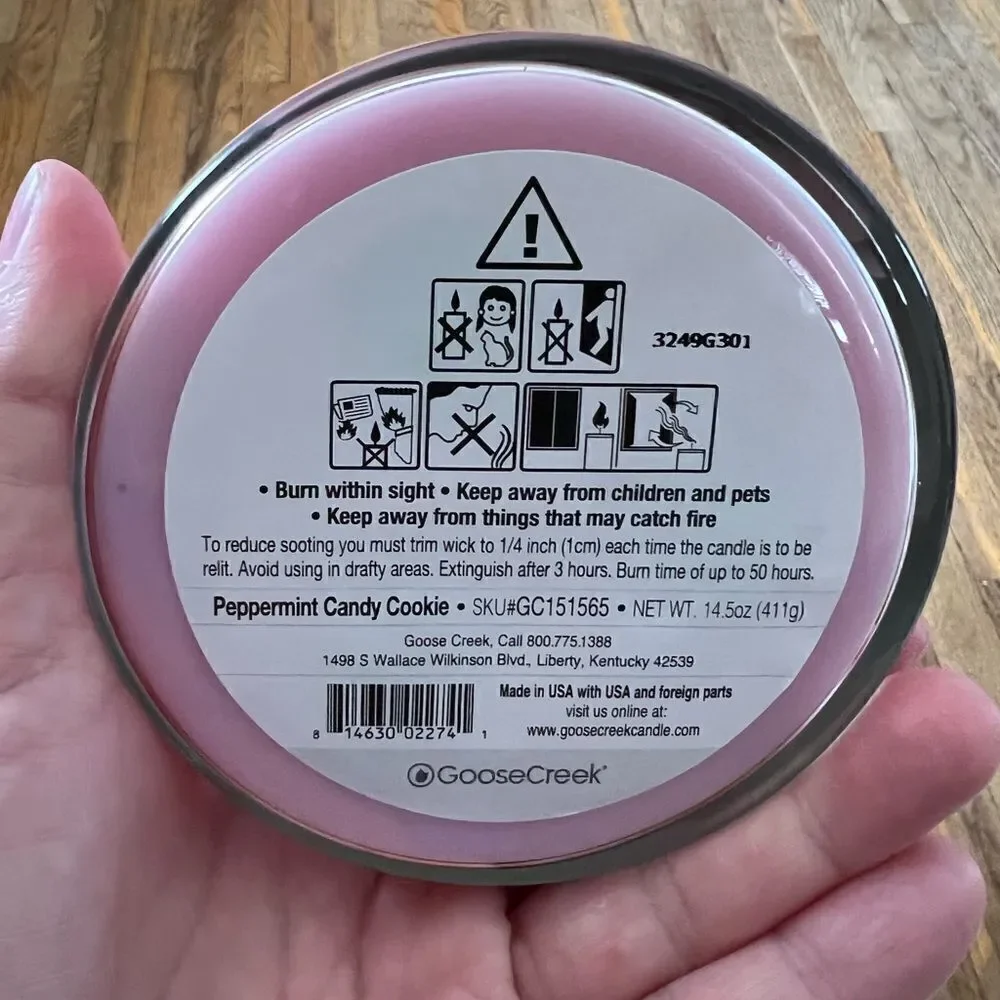 Goose Creek Holiday Series 3 Wick Candle Peppermint Candy Cookie